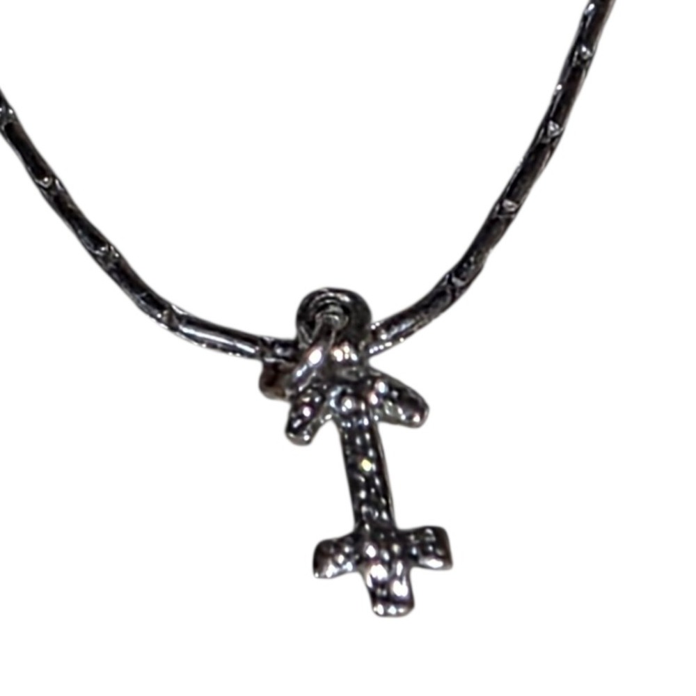 Cross/Arrow Pendant‎ Necklace Silver Tone Chain Religious Jewelry Women's
